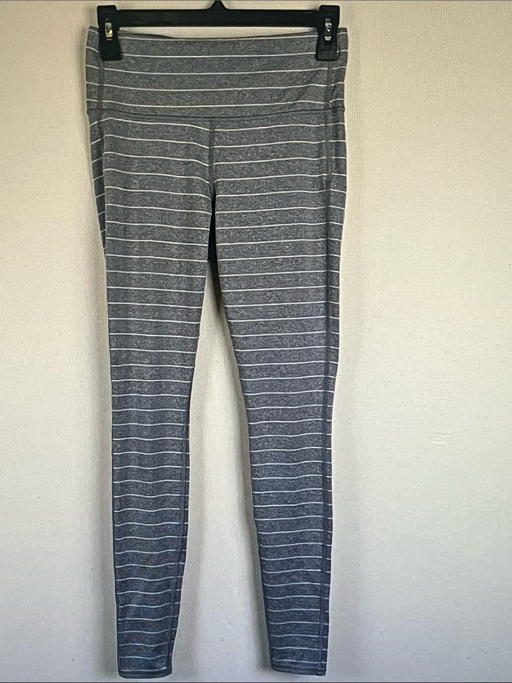 Athleta Gray Striped Leggings